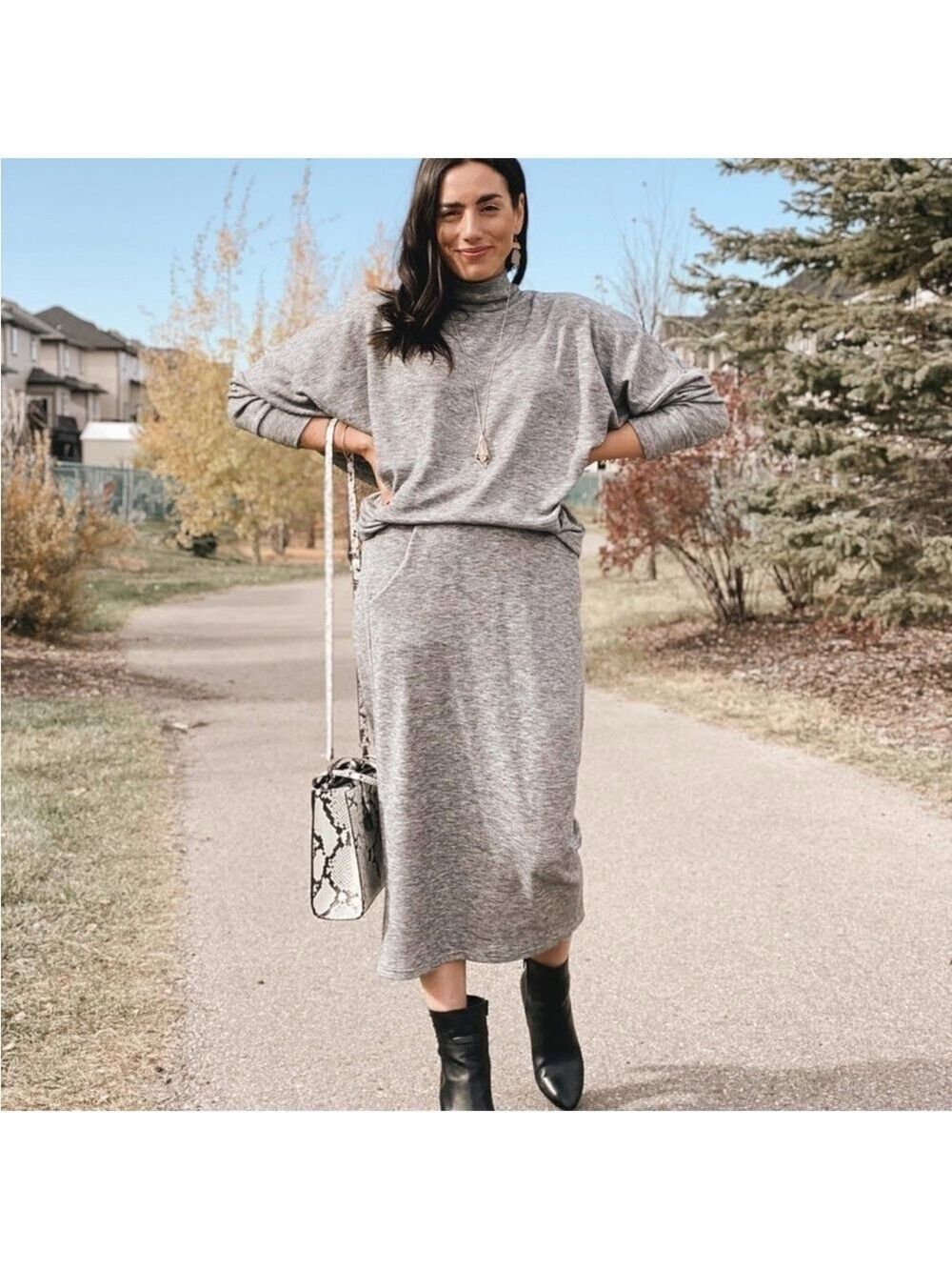 Smash + Tess The Chelsea midi Pencil Skirt in Fog Grey, size XS